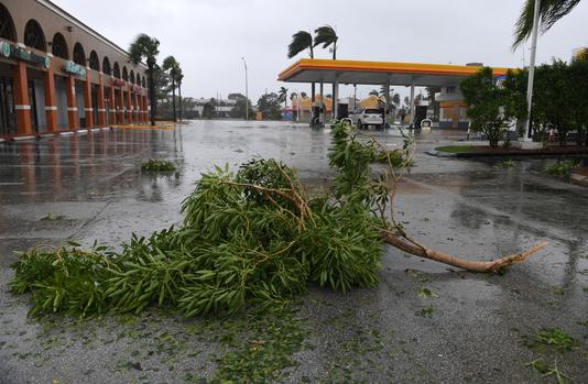 Irma leaves millions isolated